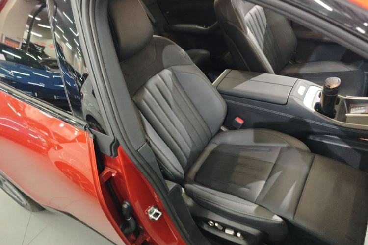 Used ONVO L60 2024 60 kWh All-Wheel Drive
