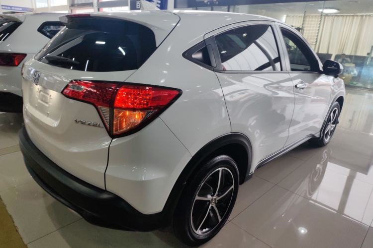 Used Honda Vezel 2020 1.5L CVT Pioneer Edition
