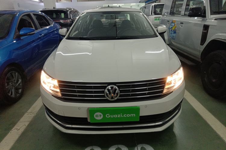 Used Volkswagen Lavida 2017 1.6L Automatic Comfort Edition
