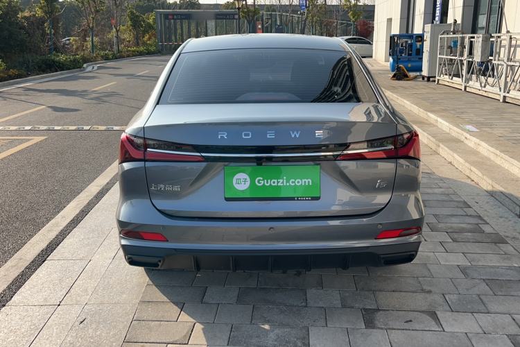 Used Roewe i5 2023 1.5L Manual Comfort Edition
