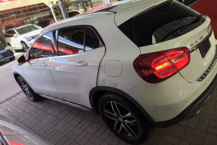 Used Mercedes-Benz GLA 2016 GLA 200 Fashion Model