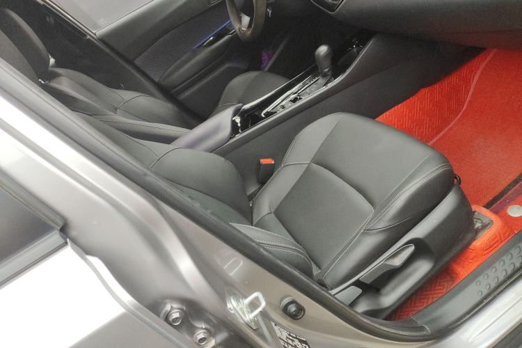 Used Toyota IZOA 2020 2.0L Enjoy Edition
