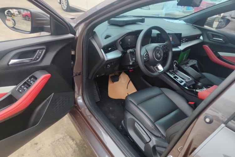 Used MG 5 2023 180 DVVT CVT Luxury Edition
