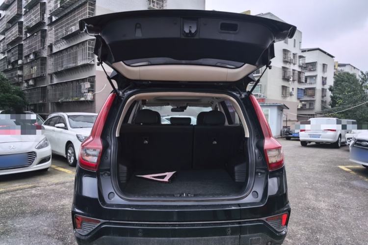 Used Geely Auto Vision X6 2018 1.4T CVT 4G Connected Flagship Edition
