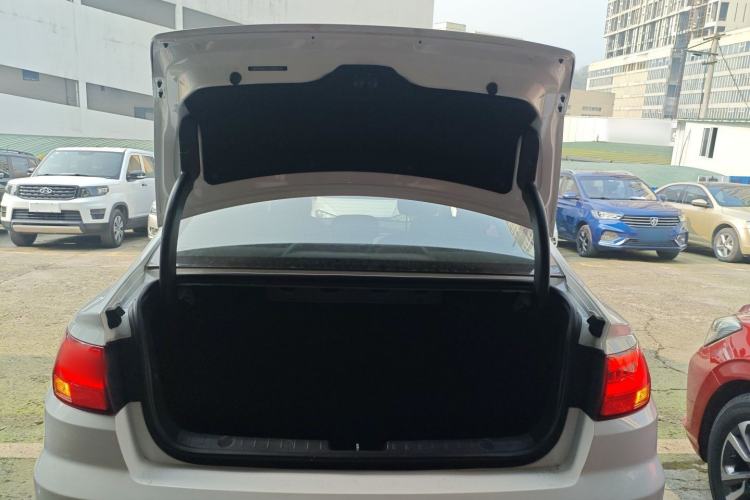 Used Geely Auto Emgrand GL 2018 1.4T DCT Prestige Smart Connectivity Version
