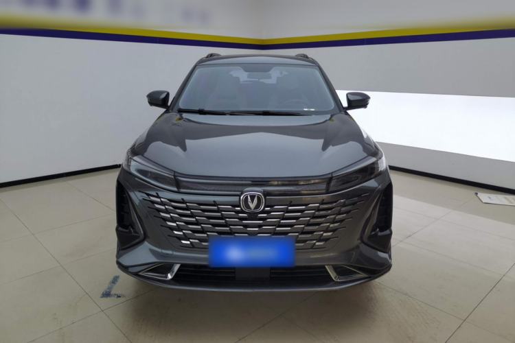 Used Changan CS75 PLUS 2023 3rd Generation 1.5T Automatic Prestige Model
