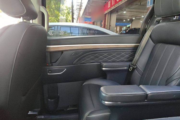 Used GAC Trumpchi M8 2018 320T Luxury Edition
