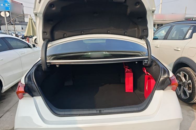 Used Toyota Avalon 2023 2.0L Premium Edition
