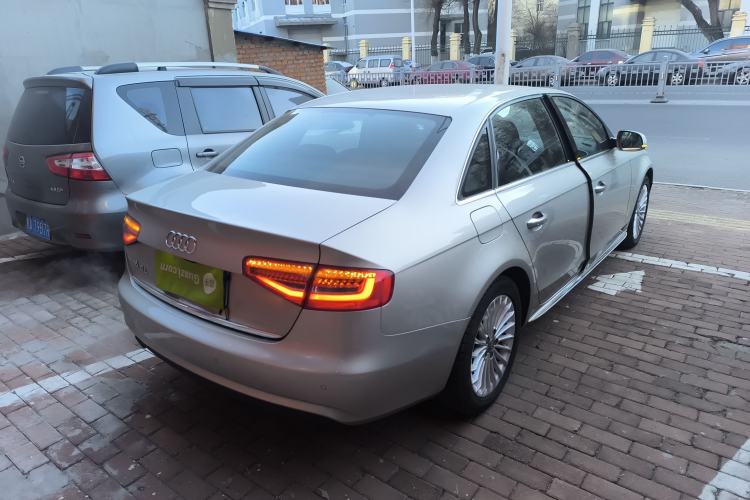 Used Audi A4L 2016 35 TFSI Collector's Edition Automatic Standard Model
