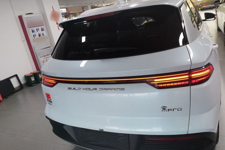 Used BYD Song Pro New Energy 2023 Champion Edition DM-i 71KM Navigation Model
