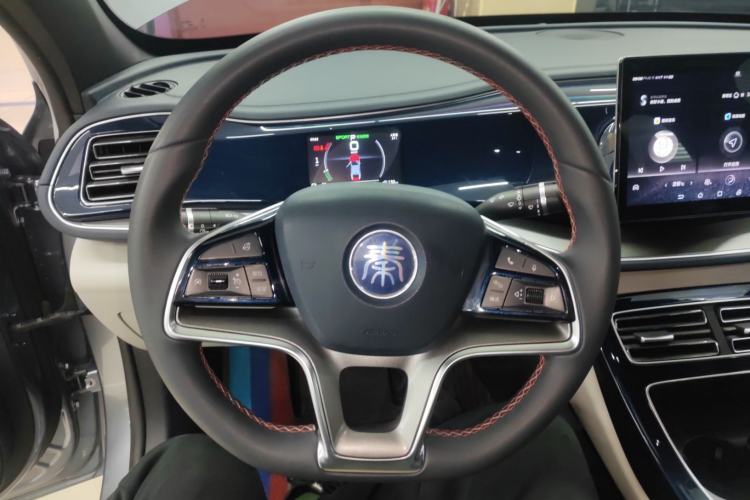 Used BYD Qin PLUS 2021 EV 400KM Luxury Model
