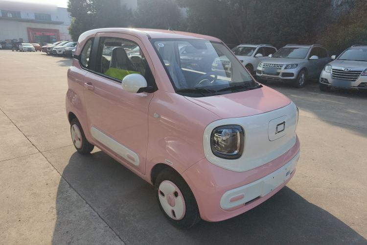 Used Bestune Pony 2025 222km Range Elegant Horse
