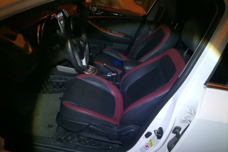 Used Changan Eado 2015 1.6L Automatic Junku Model China IV Standard
