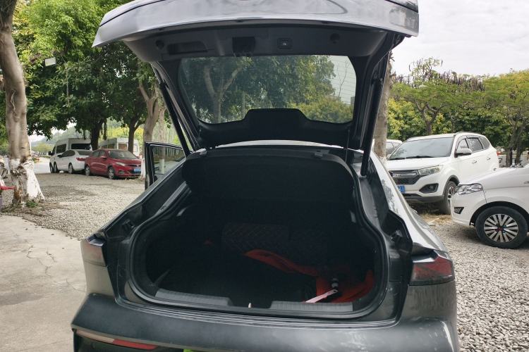 Used Changan UNI-V 2022 1.5T Prestige Version
