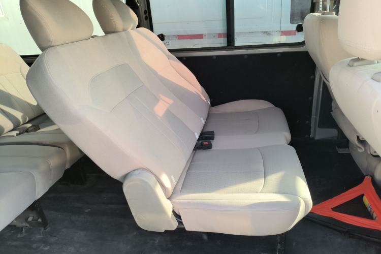 Used FORTHING Lingzhi 2024 M5L 1.5T Manual Base Model 7 Seats
