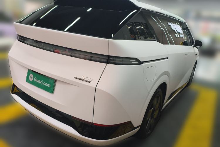 Used XPeng X9 2024 702 Ultra-Long Range Max