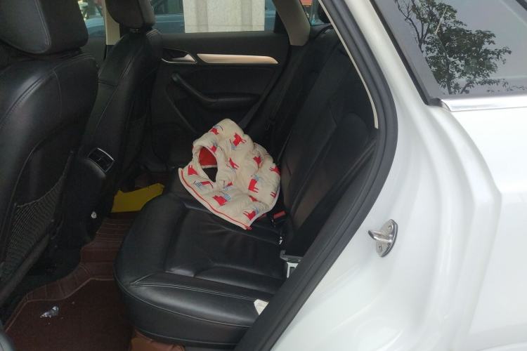 Used Audi Q3 2015 35 TFSI Comfort Model
