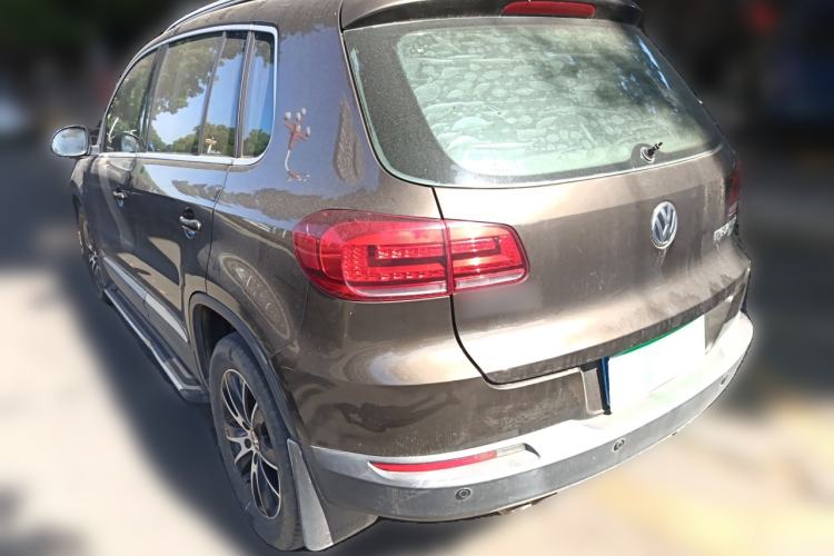 Used Volkswagen Tiguan 2015 1.8TSI Automatic All-Wheel-Drive Luxury Model
