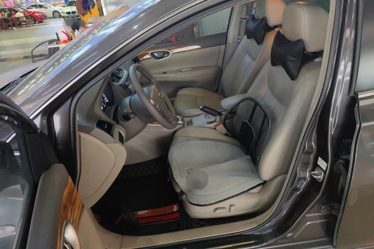 Used Nissan Sylphy 2014 1.6XV CVT Deluxe Edition