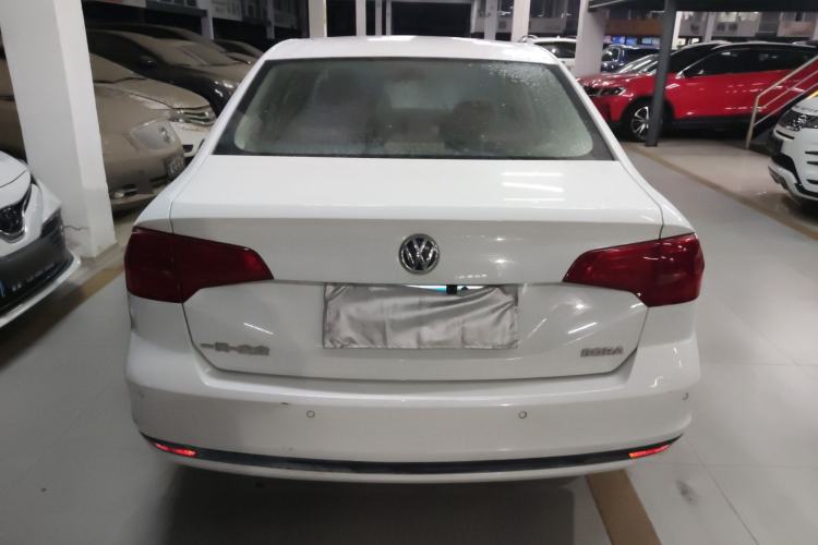 Used Volkswagen Bora 2017 1.6L Automatic Fashion Model