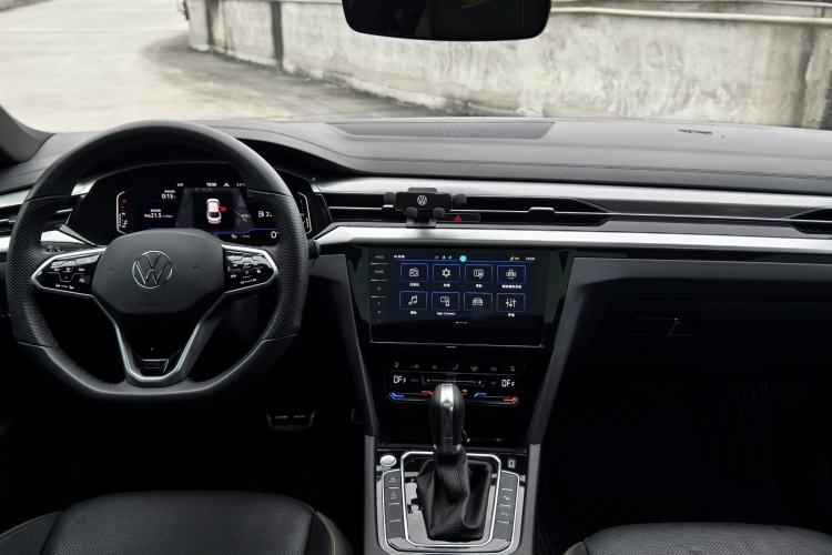 Used Volkswagen FAW-Volkswagen CC 2024 380TSI Striking Edition