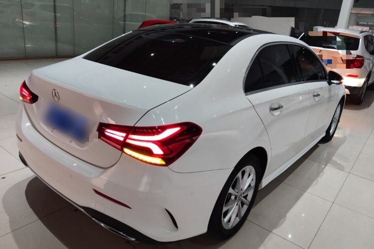 Used Mercedes-Benz A-Class 2021 A 200 L Sport Sedan Fashion Model
