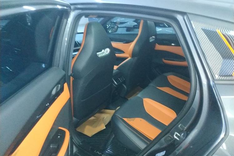 Used Changan UNI-V 2024 2.0T High-Performance Version