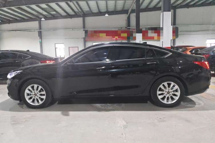 Used Hongqi H5 2019 30TD Dynamic Edition
