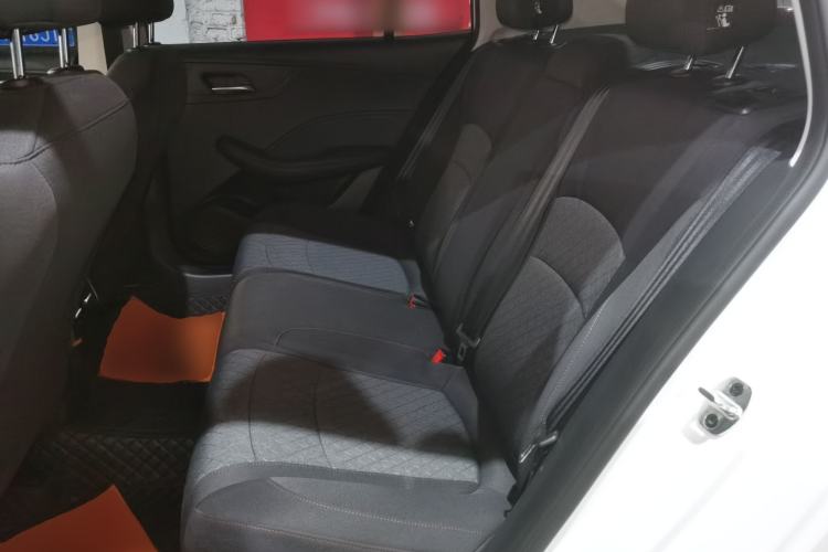 Used Roewe i5 2023 1.5L Manual Comfort Edition
