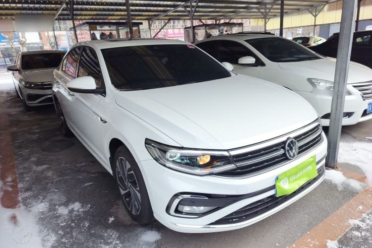 Used Volkswagen Bora 2023 300TSI DSG Prestige Edition
