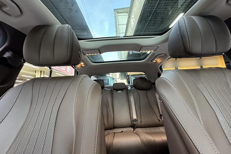 Used Mercedes-Benz E-Class 2023 Updated E 300 L Luxury Edition
