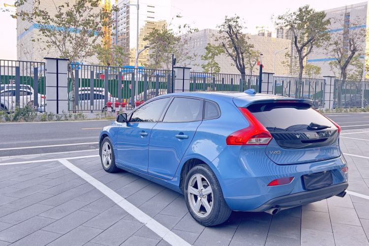 Used Volvo V40 2016 T3 Zhiyi Edition