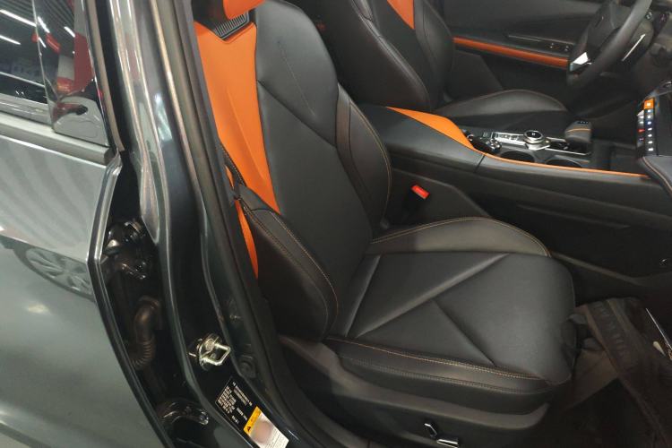 Used Changan UNI-V 2022 1.5T Prestige Version
