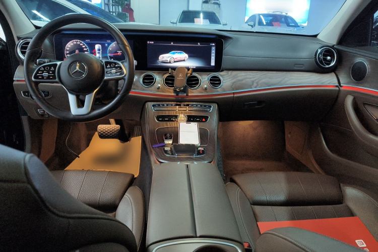 Used Mercedes-Benz E-Class 2019 E 200 L
