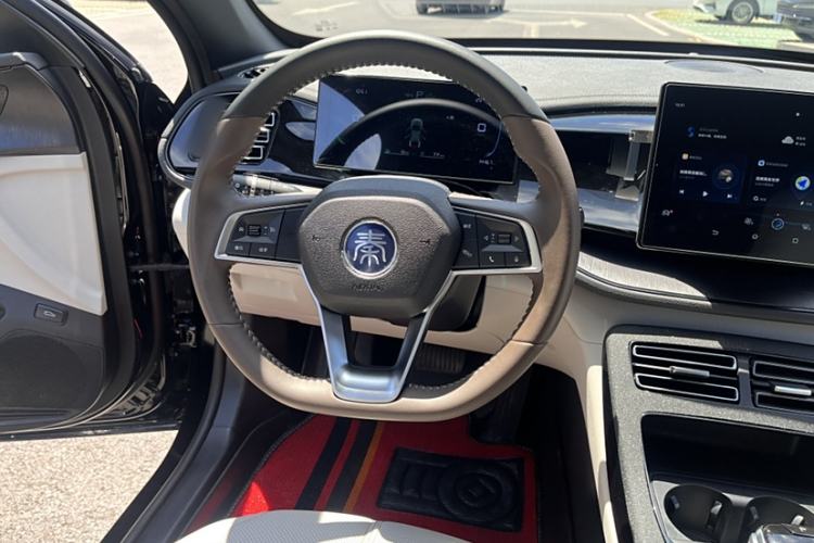 Used BYD Qin PLUS 2024 HONOR Edition DM-i 55KM Leading Model
