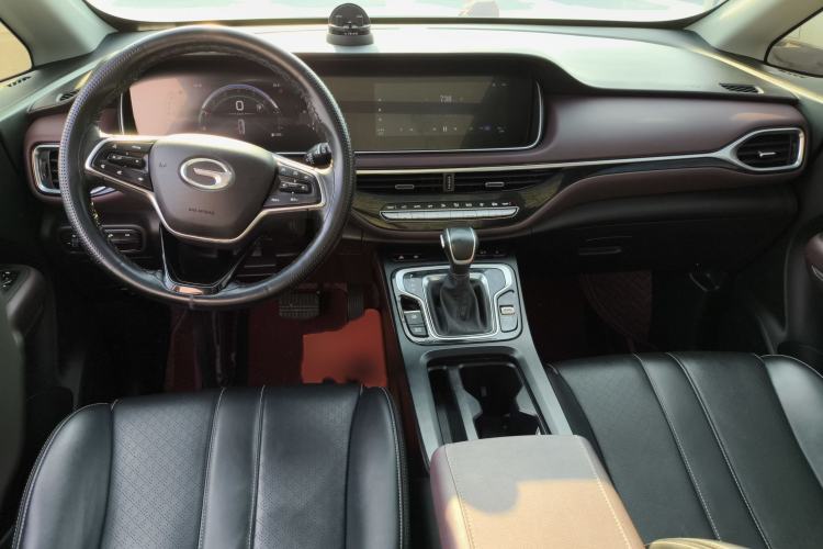 Used GAC Trumpchi M6 2021 PRO 270T Automatic Luxury Edition