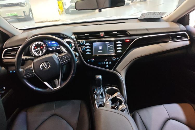 Used Toyota Camry 2018 2.0G Luxury Edition