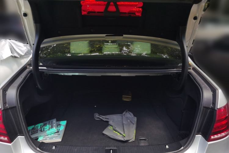 Used Mercedes-Benz E-Class 2015 E 260 L Sport Edition
