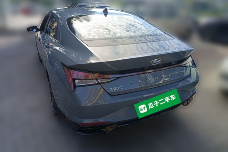 Used Hyundai Elantra 2021 1.5L CVT LUX Prestige Edition
