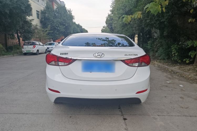 Used Hyundai Elantra 2016 1.6L Automatic Smart Version