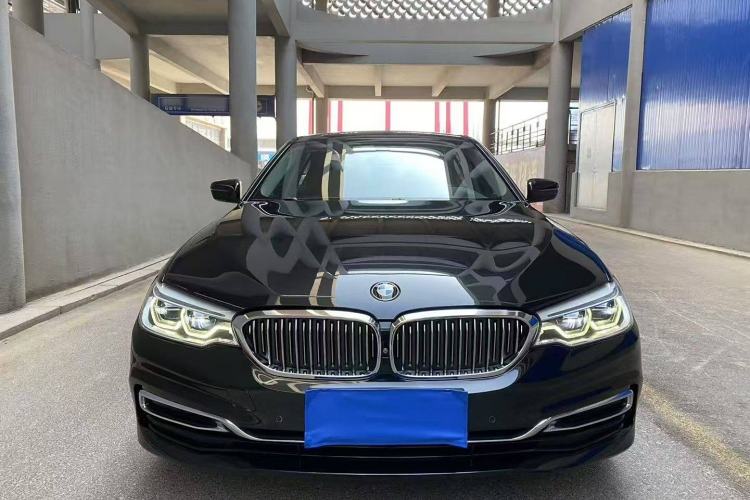Used BMW 5 Series 2019 Facelifted 530Li Luxury Edition Premium Package
