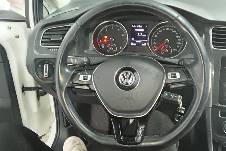 Used Volkswagen Golf 2020 280TSI DSG Comfort Version
