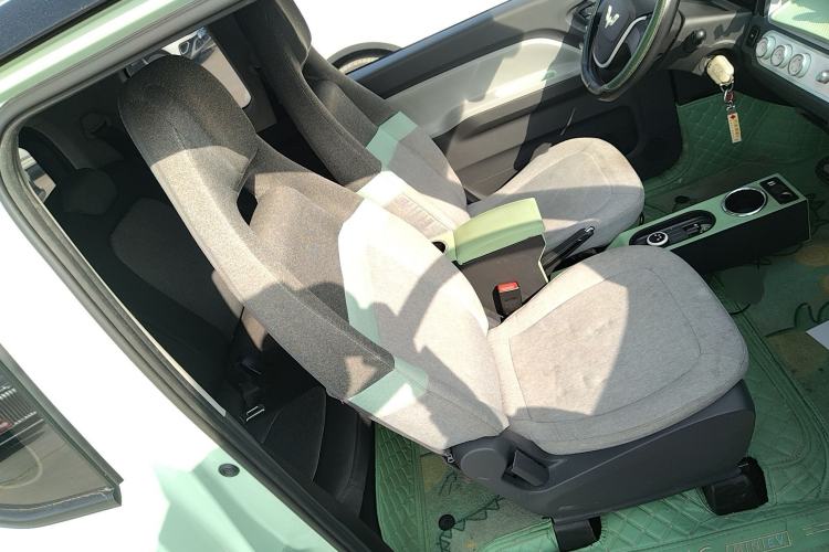 Used Wuling Hongguang MINIEV 2022 Macaron Fashion Model Lithium Iron Phosphate
