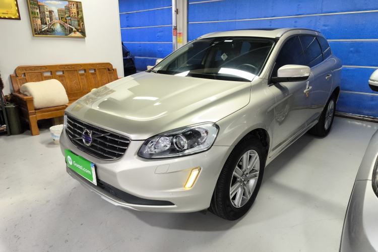 Used Volvo XC60 2017 T5 AWD Smart Upgrade Edition