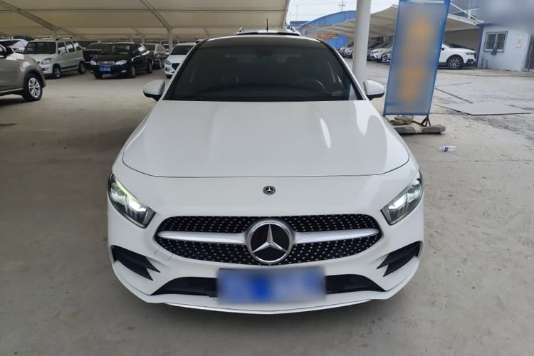 Used Mercedes-Benz A-Class 2022 Second Facelift A 200 L Sport Sedan Fashion Version
