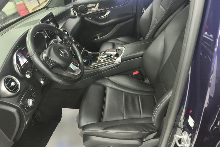 Used Mercedes-Benz GLC 2019 GLC 260 4MATIC Dynamic Edition
