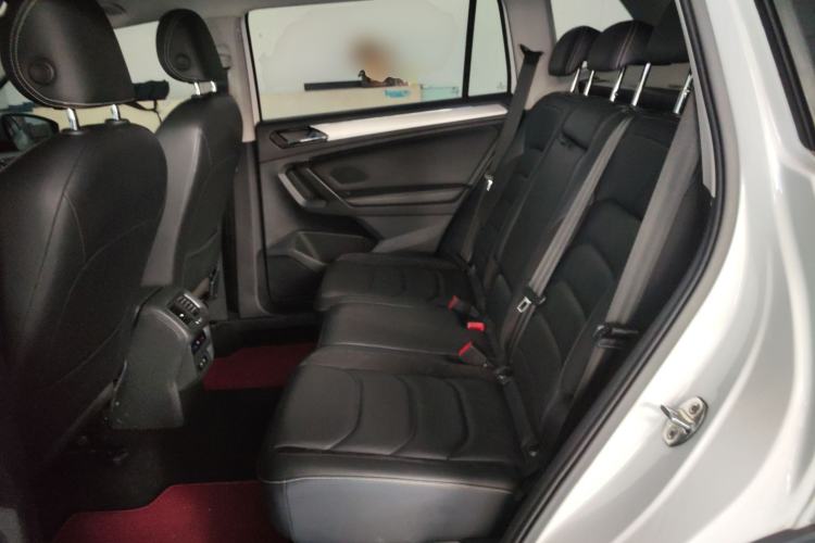 Used Volkswagen Tiguan L 2017 330TSI Automatic Two-Wheel Drive Luxury Edition
