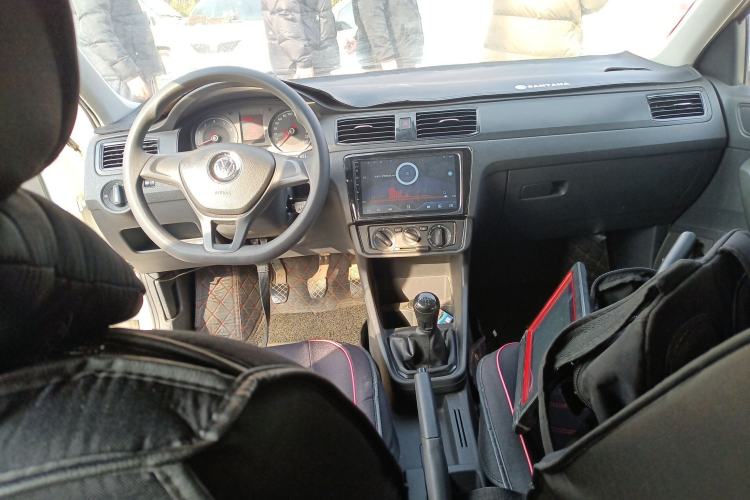 Used Volkswagen Santana 2016 1.6L Manual Fashion Edition