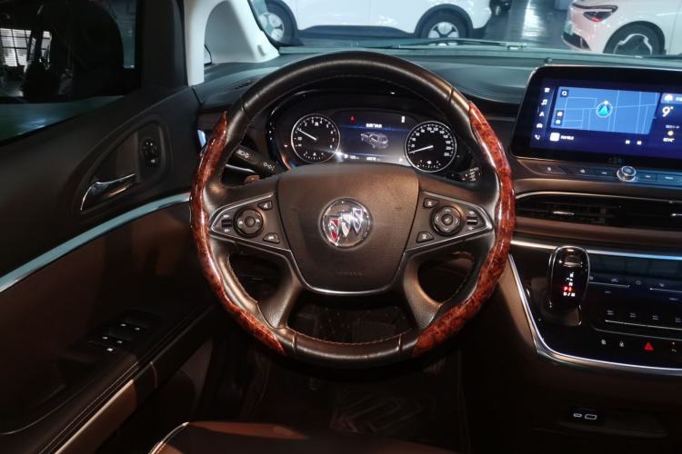 Used Buick GL8 2022 Land Business Class 652T Luxury Model