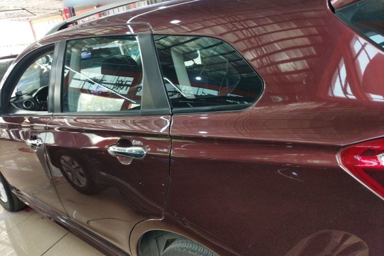 Used Venucia T70 2016 2.0L CVT Smart Edition